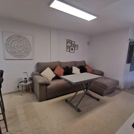 Apartament La Gema De La Caleta *